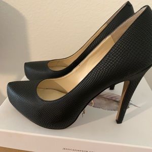 Pump heels